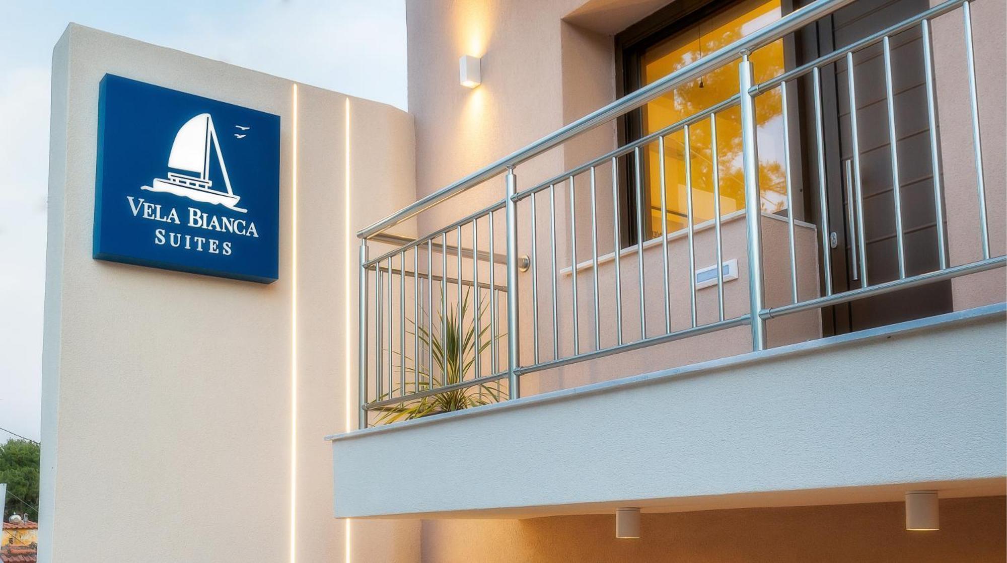 Vela Bianca Suites Лименария Экстерьер фото