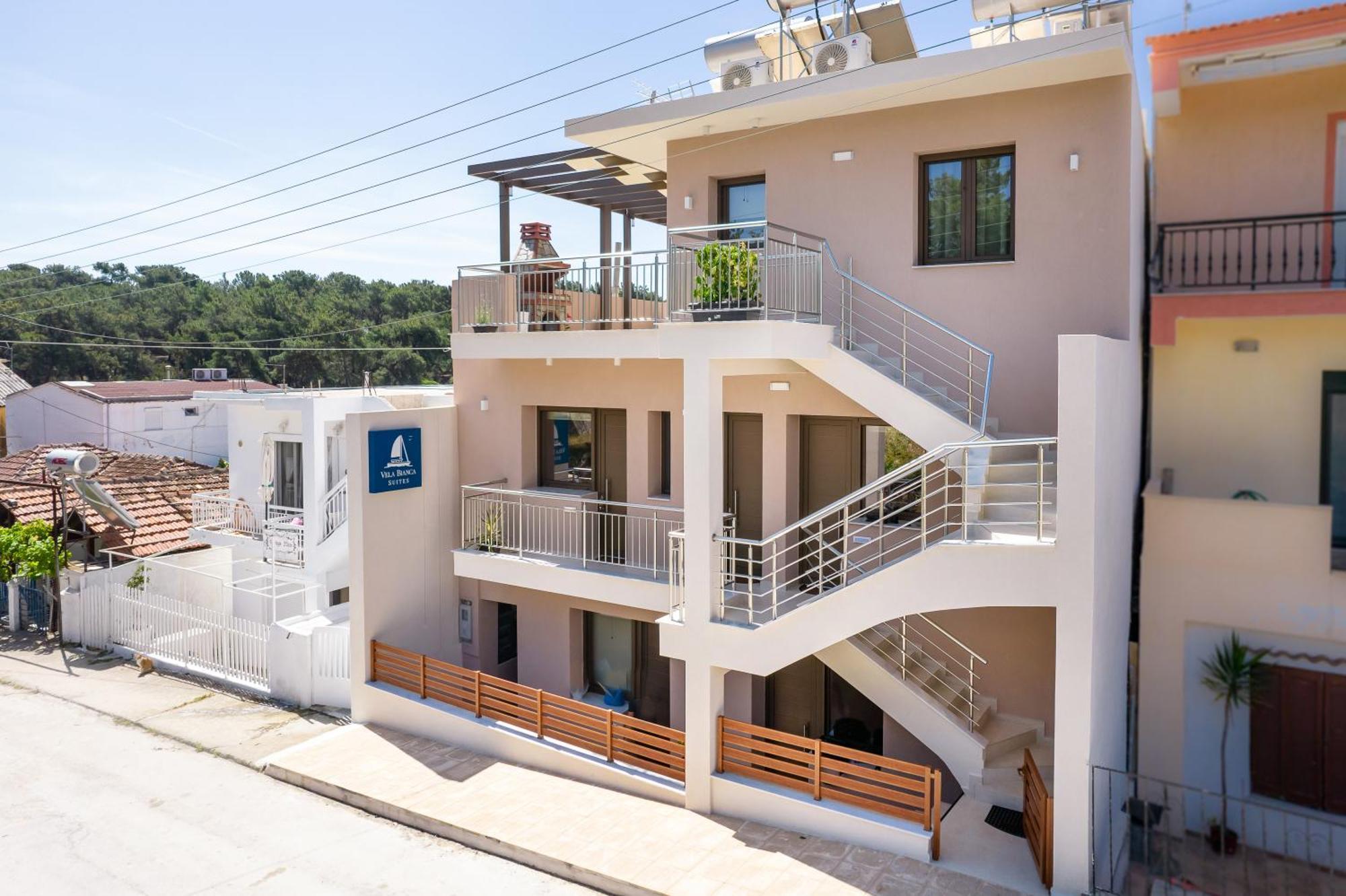 Vela Bianca Suites Лименария Экстерьер фото