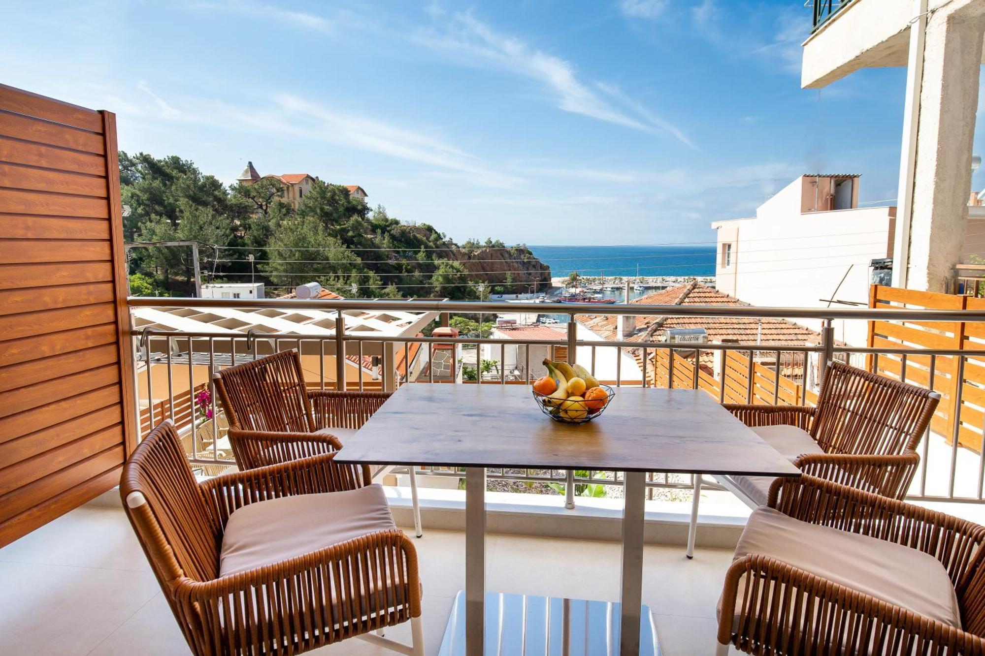Vela Bianca Suites Лименария Экстерьер фото